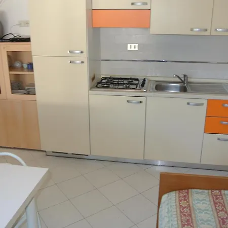 Apartment- Billa 7 *